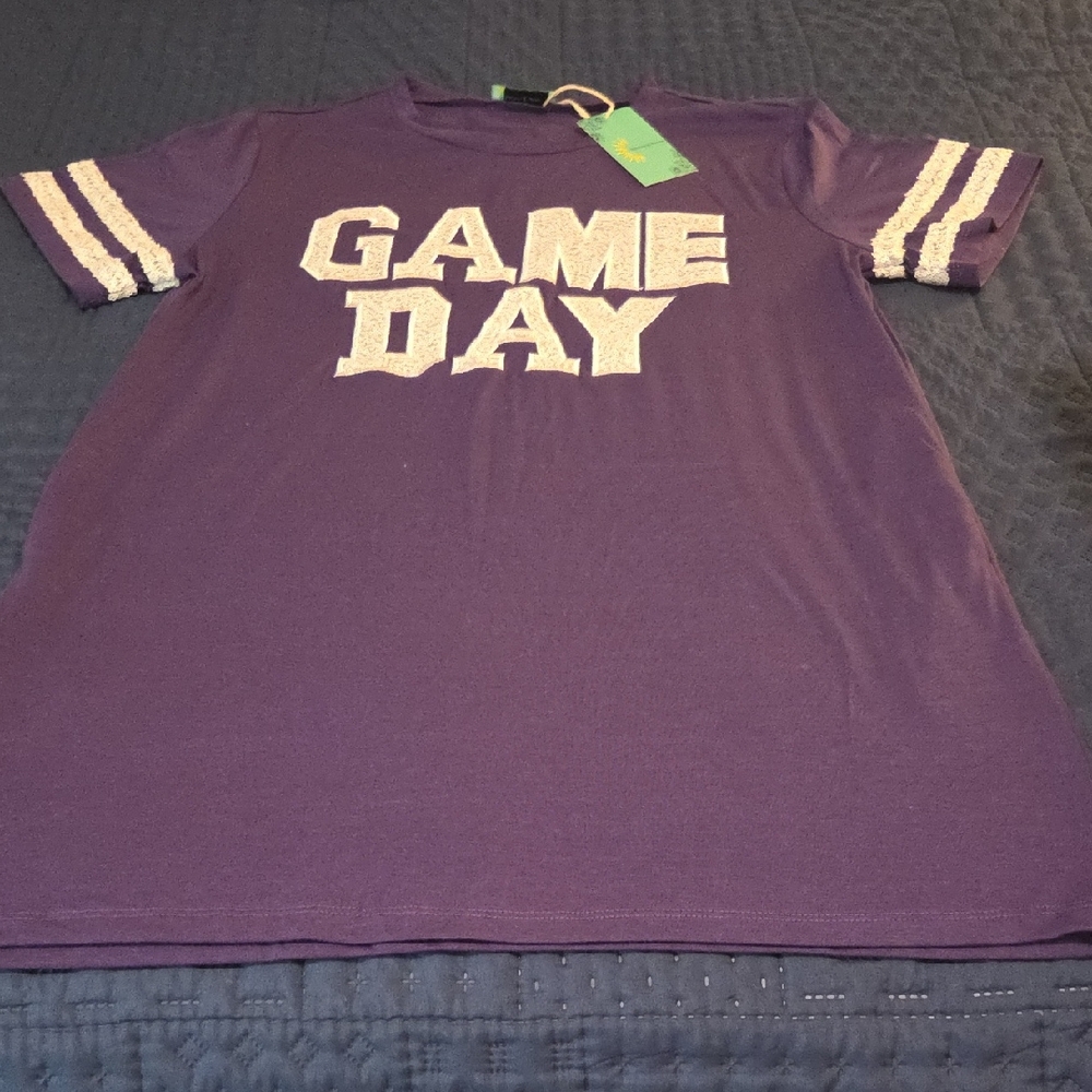 *DONATE 4/19*  NWT SEQUIN & PURPLE GAME DAY TSHIRT DRESS WITH POCKETS-SIZE LARGE
